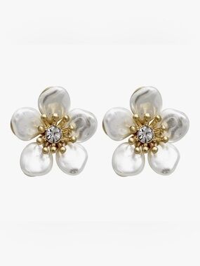 NWOT Lonna & Lilly Women's Gold-Tone and White Flower Stud Earrings